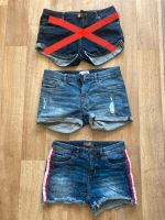 Kurze Jeans Hosen, Shorts, Denim, blau, Größe S (36) Mecklenburg-Vorpommern - Stralsund Vorschau