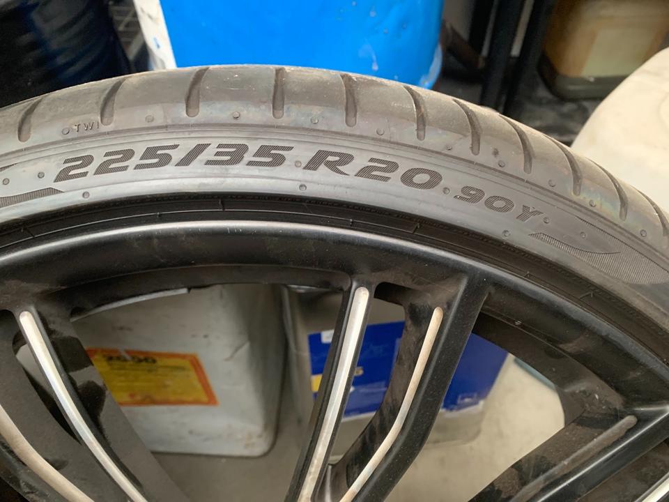Original BMW M Felgen 3er/F30/F31/4er/F32/F33   225/35R20 90Y in Nürnberg (Mittelfr)