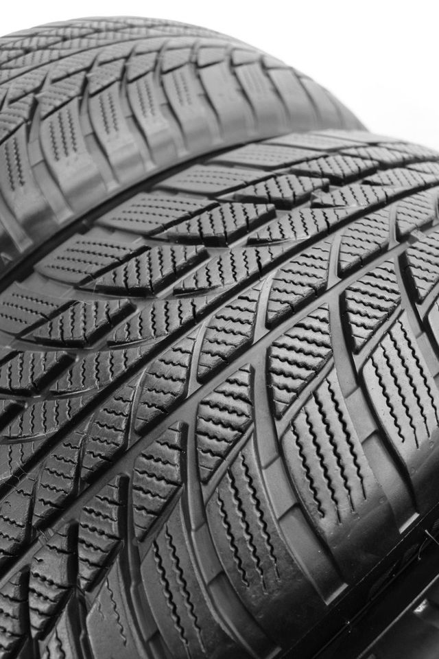 BMW 3er G20 G21 Alufelgen 205/60 R16 Winterreifen 6,6MM DOT4119 in Brackenheim