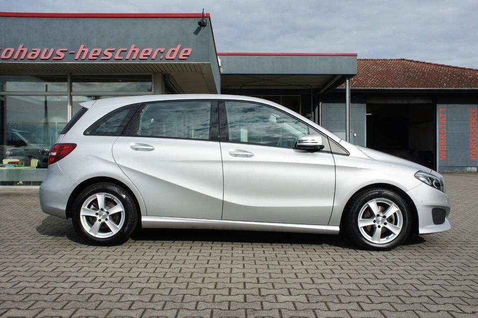 Mercedes-Benz B 180 7G-DCT Sports Tourer *LED*PDC*SHZ*KLIMA* in Dresden
