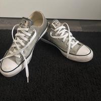 CONVERSE CHUCK Gr. 37.5 in Silber grau mit Glitzer Niedersachsen - Braunschweig Vorschau