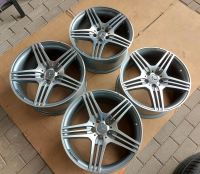 MERCEDES SL R 230 "NEUE" ORIGINAL AMG 8.5+9.5 J x 19 ZOLL FELGEN Nordrhein-Westfalen - Lippetal Vorschau