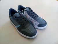 Schuhe Sneaker mit Blinkfunktion, Walk x Kids, Gr. 36, grau, neu Bremen - Huchting Vorschau