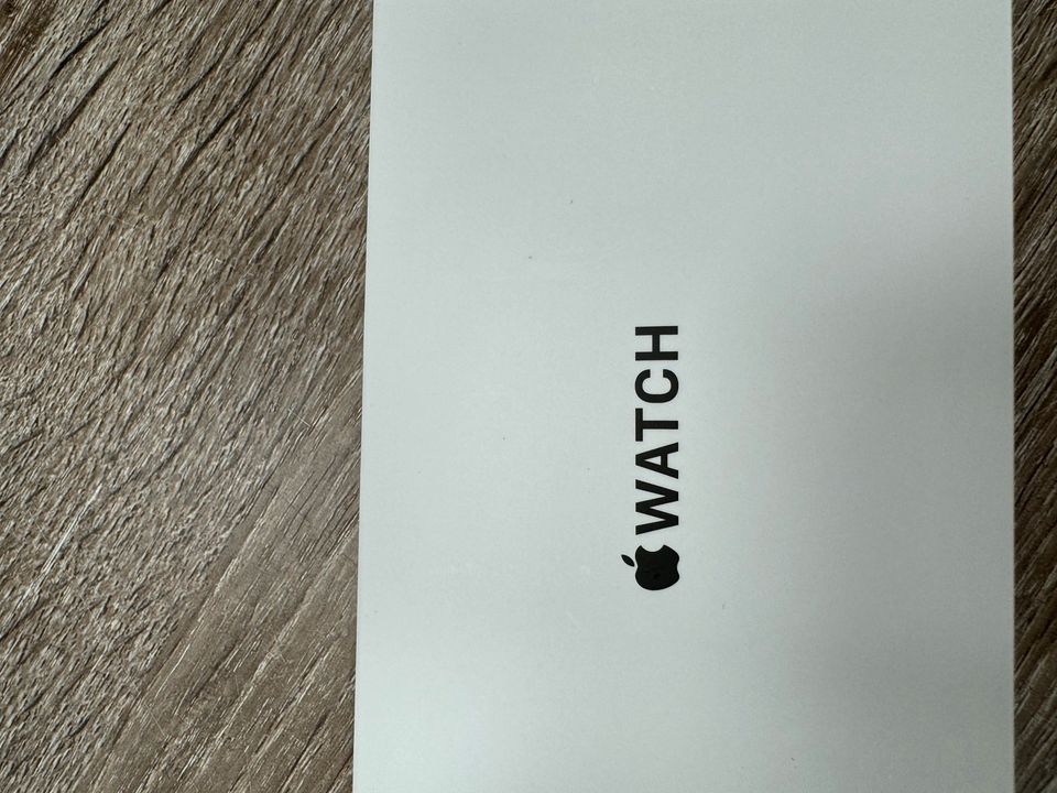 Apple Watch 45 mm Gold Milanese Loop - ML763 ZM/A in Bargteheide