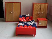Puppenzimmer DDR Schrank und Bett Sachsen - Wurzen Vorschau