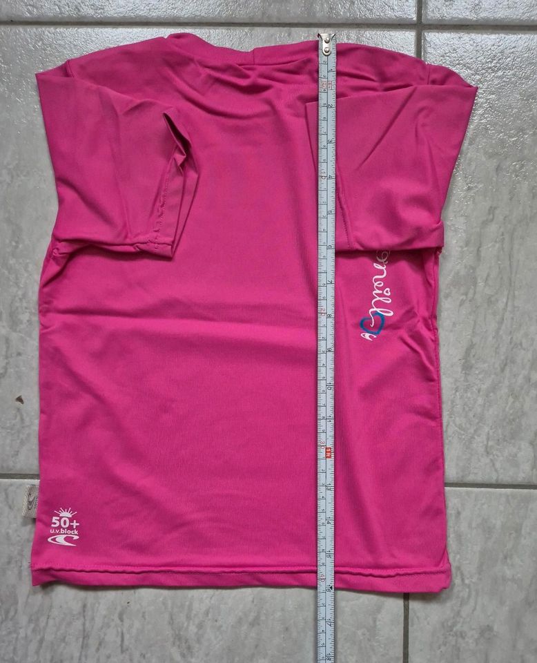 T-Shirt 110 116 Hose Adidas Dorie Sportoutfit/o'neill UV-Shirt in Nürnberg (Mittelfr)