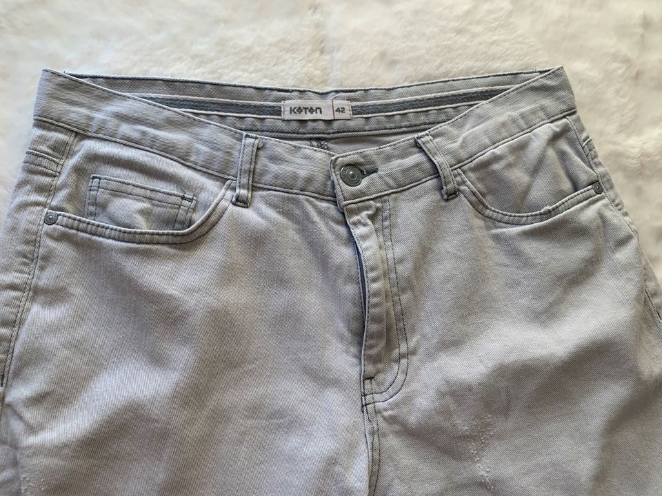 Graue Herren Männer Jeans-Shorts von Koton Gr. 42 in Aachen