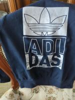 Eine Adidas Pullover Bayern - Augsburg Vorschau