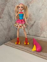 Mattel Barbie Die Videospiel-Heldin Rollschuh-Fahrerin DTW17 Niedersachsen - Leer (Ostfriesland) Vorschau