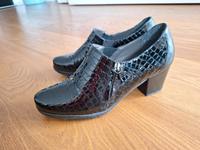 Naturläufer Halbschuhe Gr.7 40 41  Stiefeletten Lack Leder Kroko Baden-Württemberg - Eisingen Vorschau