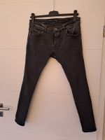 2Y Herrenjeans Löcher Schlitze grau 34/29 NEU Bayern - Sand a. Main Vorschau