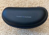 Tommy Hilfiger Brillenetui Brille Sonnenbrille ORIGINAL Bayern - Freudenberg (Oberpfalz) Vorschau