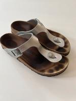 Birkenstock Zehentrenner Silber Damenschuhe Gr. 39 Leder Pankow - Heinersdorf Vorschau