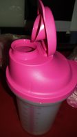 TUPPERWARE SHAKER IT PINK 350- 450ml FRISCHE STAPELEI GEFRIER Niedersachsen - Bad Münder am Deister Vorschau