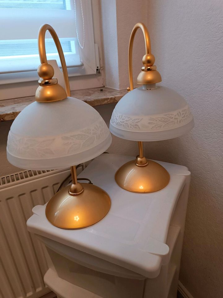 Hängelampe mit 2 kleinen Stehlampen in Bohmstedt