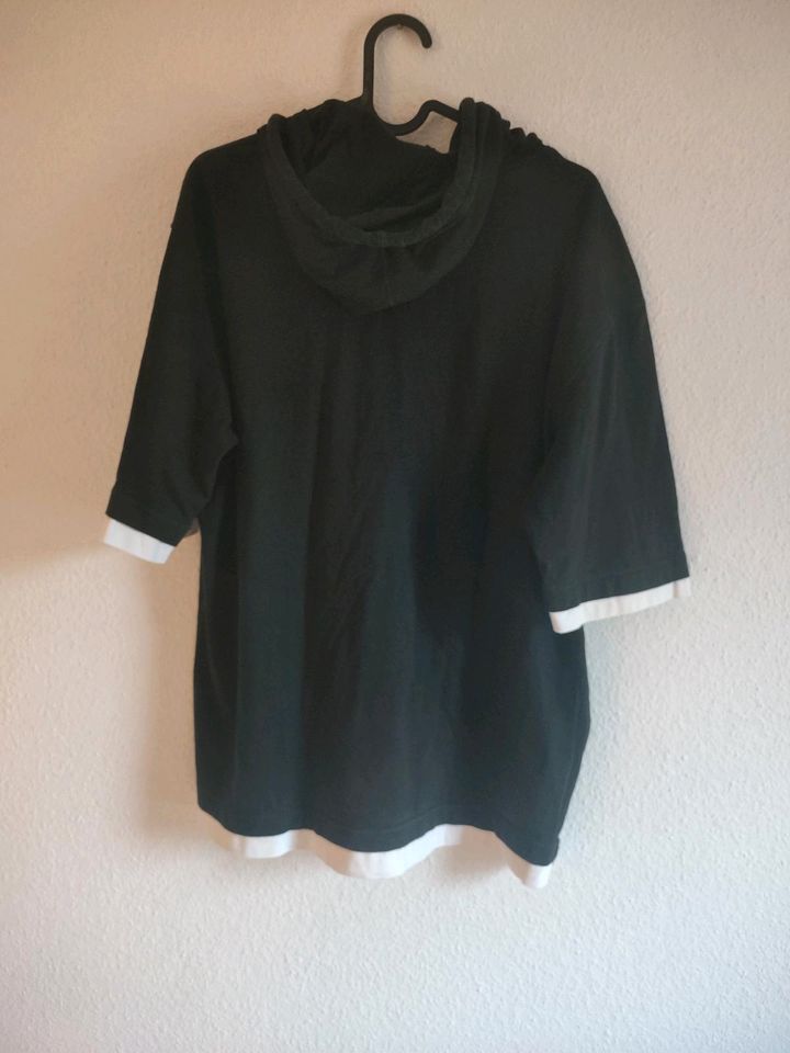 Herren-Kurzarmshirt in Würzburg