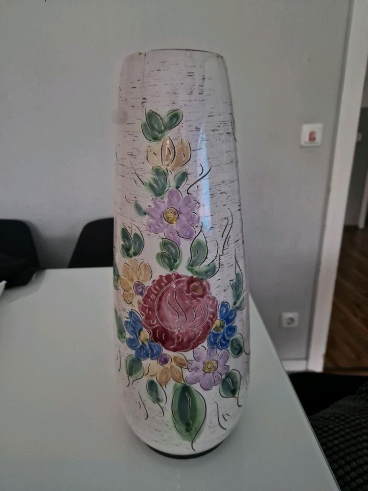 Vase mit Blumen design in Duisburg