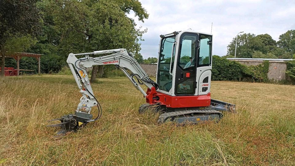 Vermiete Fällgreifer Jak 200 MS 01 03 Bagger Minibagger westtech in Plankenfels