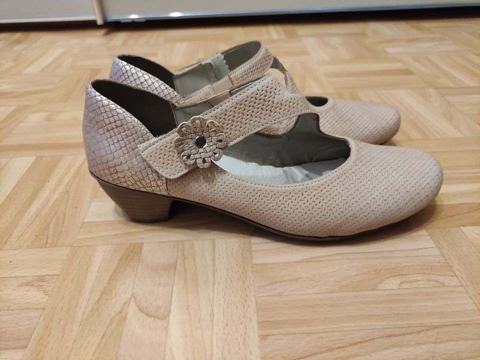 Rieker-Klettslipper Ballerinas aus Leder Gr. 38 in Hamburg