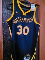 Stephen Curry Golden Warriors Basketball Trikot Original SW 44M Düsseldorf - Heerdt Vorschau