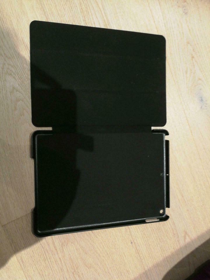 Notebook| Tablet Schutzhülle in Nersingen