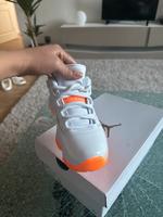Jordans Retro 11 white/ orange Rheinland-Pfalz - Idar-Oberstein Vorschau