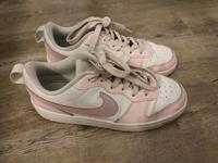 Nike Sneakers 37,5 Weiß Rosa Mädchen Damen Teens Nordrhein-Westfalen - Sprockhövel Vorschau