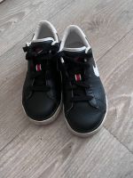 Kinder Schuhe Sneaker Nike gr.31 Nordrhein-Westfalen - Mettmann Vorschau