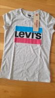 Levi's T-shirt Gr 140 neu Mecklenburg-Vorpommern - Stralsund Vorschau