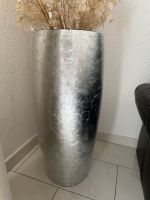 Pflanzkübel Blumenkübel Fiberglas OPUS Silber Hochglanz 33x80 cm Nordrhein-Westfalen - Ahlen Vorschau