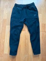 Jogginghose Nike Tech Fleece Gr. M+ Kinder Baden-Württemberg - Weingarten Vorschau