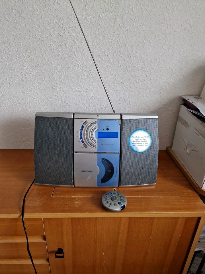 Radio mit Kassette und CD in Lüchow