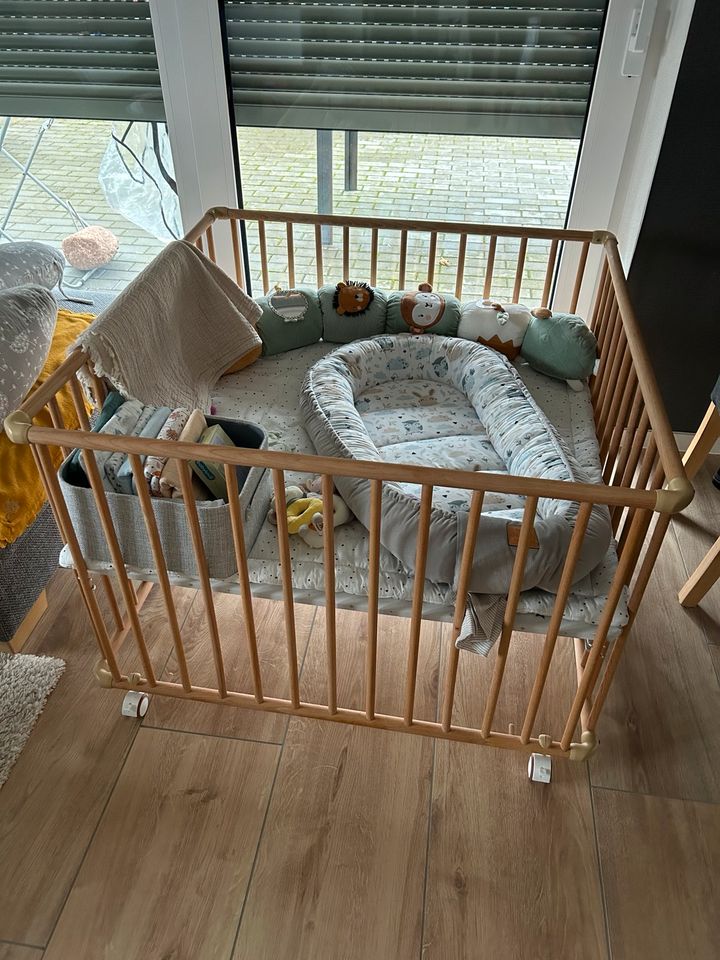 Krabbelbox Laufstall 100x100cm Babybett in Lampertswalde bei Großenhain