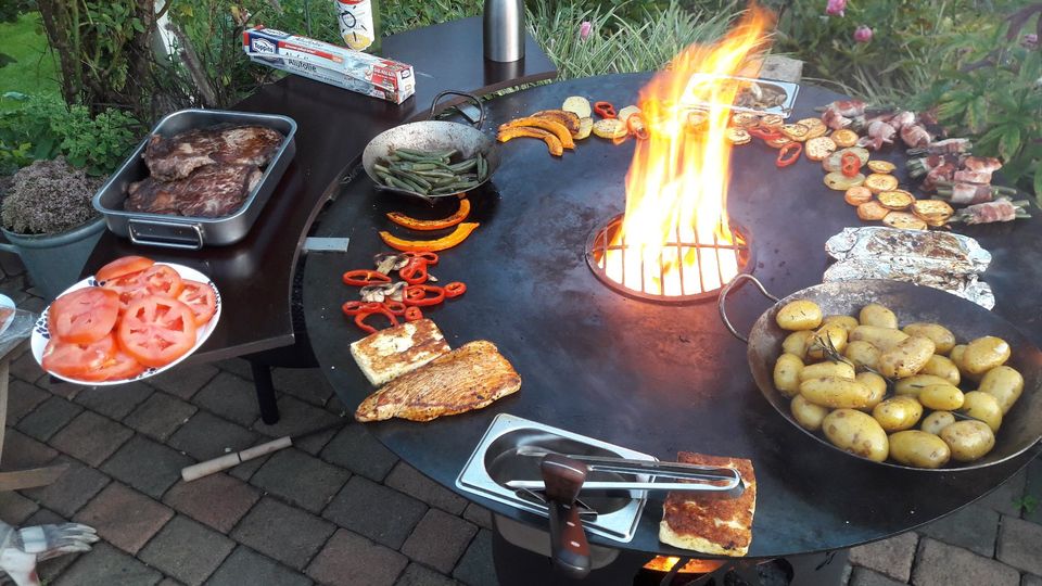 Grill Feuertonne Feuerplatte leihen mieten Feuerplattenverleih in Wolfenbüttel