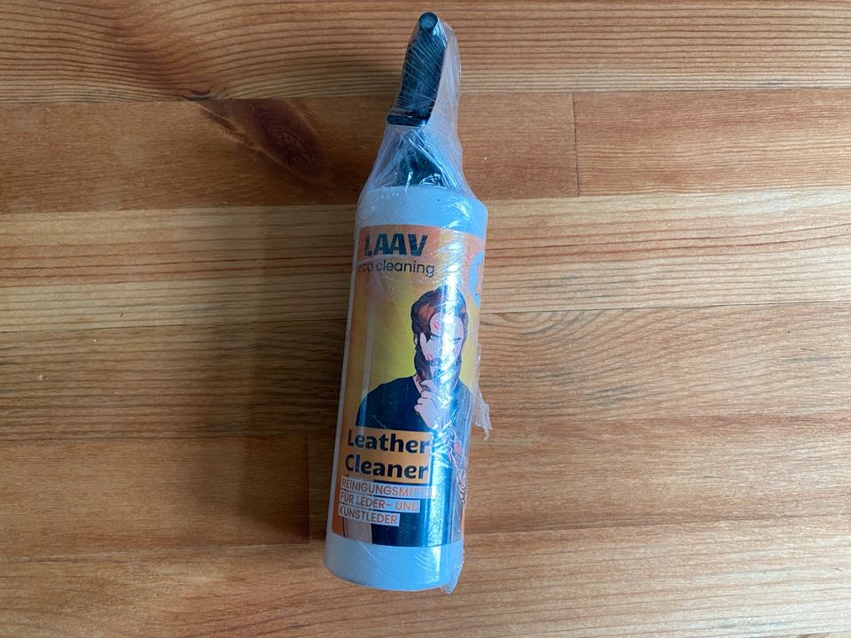 Neu: Leder Reiniger | Reinigungsmittel Autositz | Leather Cleaner in Berlin