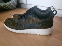 Nike Rosherun Jaquard Größe 40 Sneaker Freizeit Sport Fitness Hessen - Fulda Vorschau