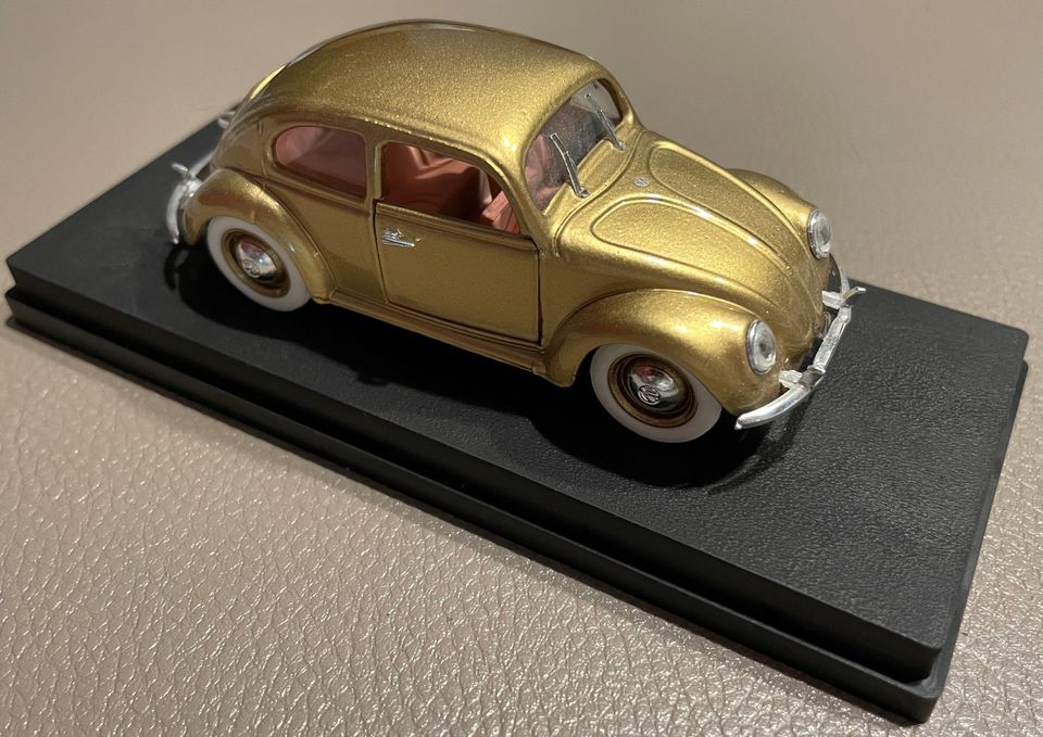 Modellauto Rio 108 Volkswagen 1955 Millionth Beetle 1:43 gold in Rangendingen