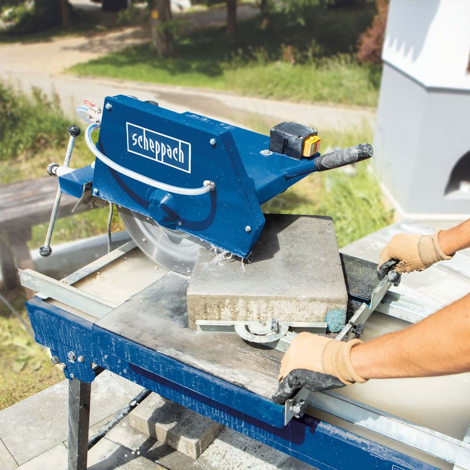 Steintrennmaschine zu vermieten in Altfraunhofen