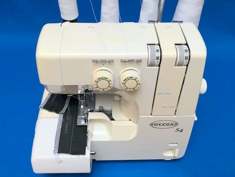 Babylock success s4 2/3/4 Overlock Nähmaschin Garantie 12 Monate in Ludwigsburg