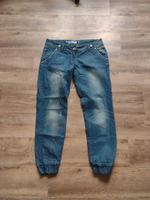 Hose Jeans jeanshose Madonna 40 Hosenträger Knöpfe Hamburg - Altona Vorschau