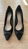 Esprit Collection Wildleder Pumps Schuhe Größe 39 neu Hessen - Lampertheim Vorschau