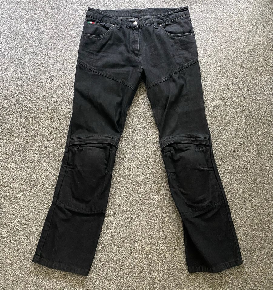 Vanucci Motorradhose Damen Jeans Gr.44 inkl. Knieprotektoren in Peine