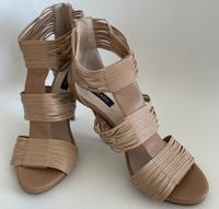 ESCADA High heel Sandaletten, beige, Gr. 37 Bayern - Truchtlaching Vorschau