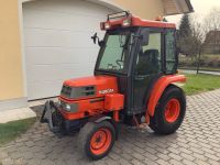 Kubota ST30 Traktor Kommunal Winterdienst Schneeschild 2m Sachsen - Bautzen Vorschau