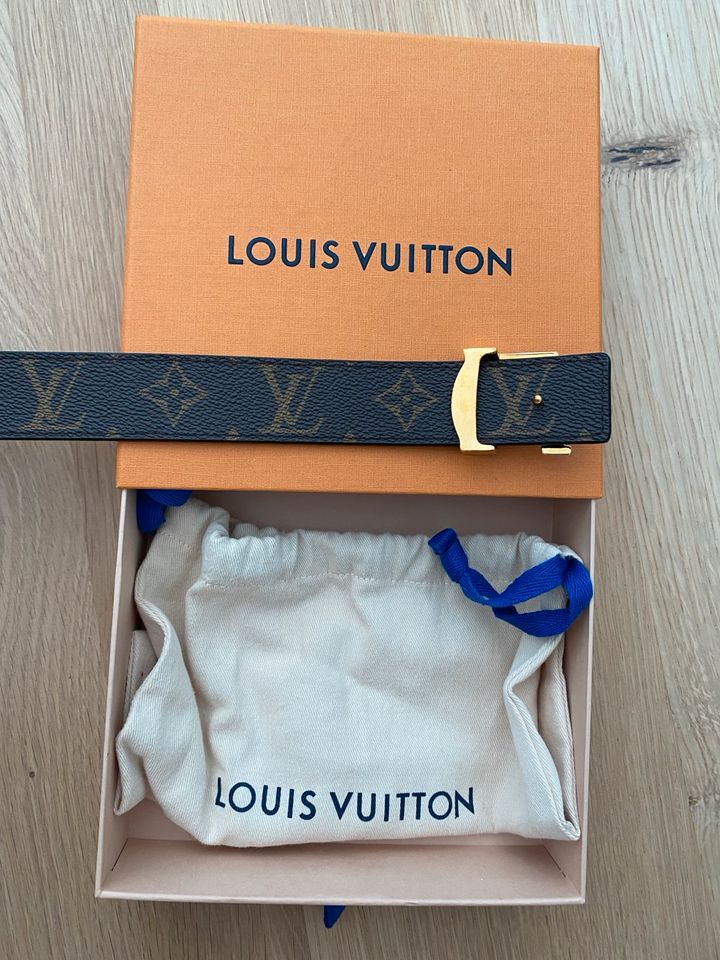 Louis Vuitton Wendegürtel 3cm, Gr.80 mit Rechnung in Hambühren