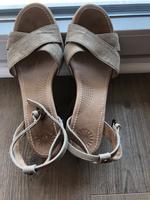 Uggs Sandalen Nordrhein-Westfalen - Remscheid Vorschau