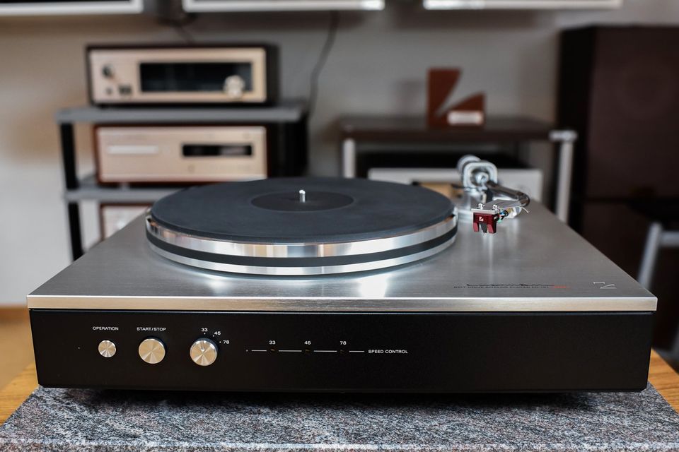 Luxman PD-151 MKII mit LMC-5 & Haube aus der Demo 1.202€ gespart in Schwaig