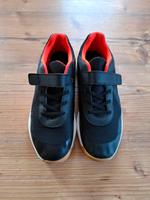 Puma Hallenschuhe Größe 40 "neuwertig" Bayern - Miltenberg Vorschau
