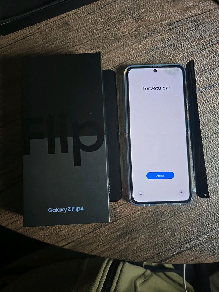 Samsung Galaxy Flip 4 Defekt in Wuppertal