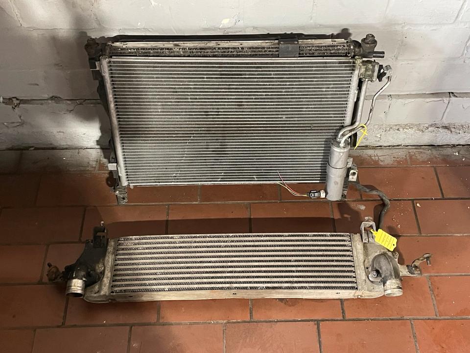 Nissan Qashqai J10 Kühlerpaket Kühler 1.5 Diesel Schalter in Dorsten